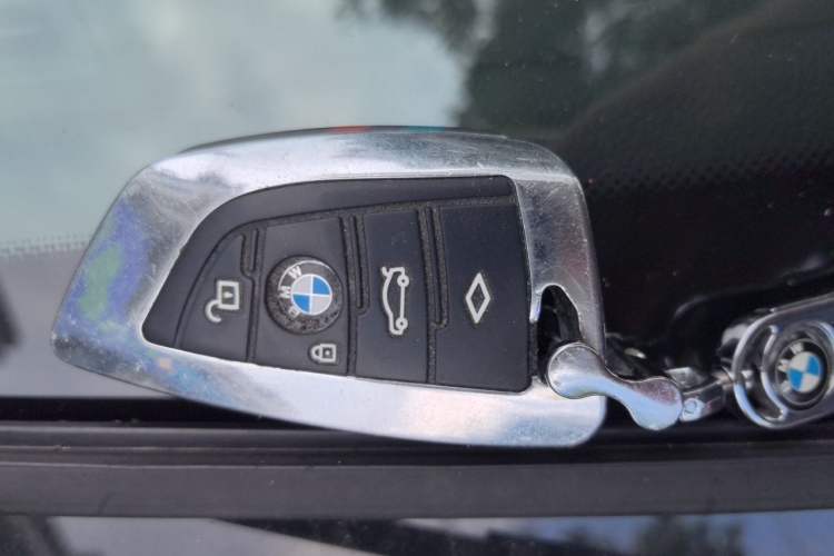 Used BMW 1 Series 2020 120i Fashion Model Vehicle Key