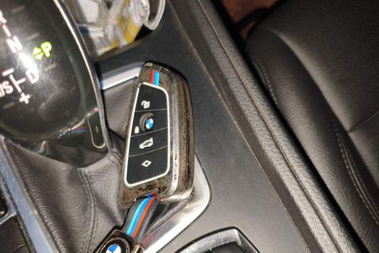 Used BMW 1 Series 2020 120i Fashion Model Vehicle Key