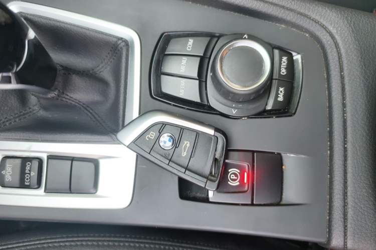 Used BMW 1 Series 2020 120i Fashion Model Vehicle Key