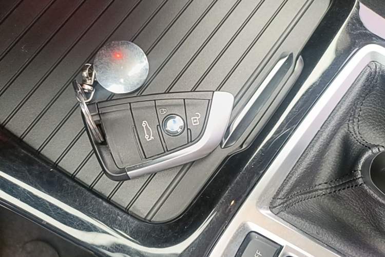 Used BMW 1 Series 2020 125i Leading Model M Sport Package Vehicle Key