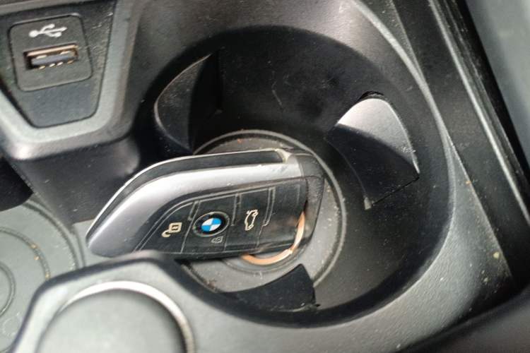 Used BMW 1 Series 2020 120i Fashion Model Vehicle Key