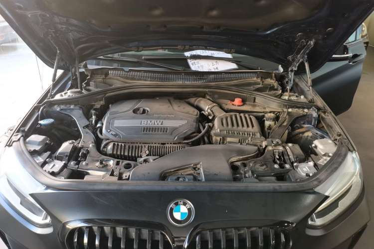 Used BMW 1 Series 2021 125i M Sport Night Edition Engine Bay