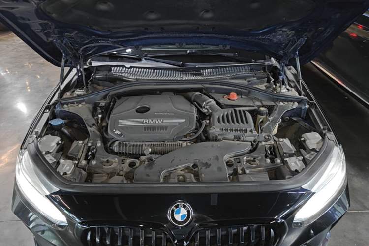 Used BMW 1 Series 2021 Restyled 125i M Sport Night Edition Engine Bay