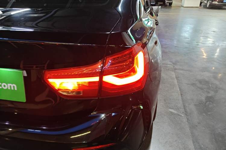 Used BMW 1 Series 2021 Restyled 125i M Sport Night Edition Exterior 3