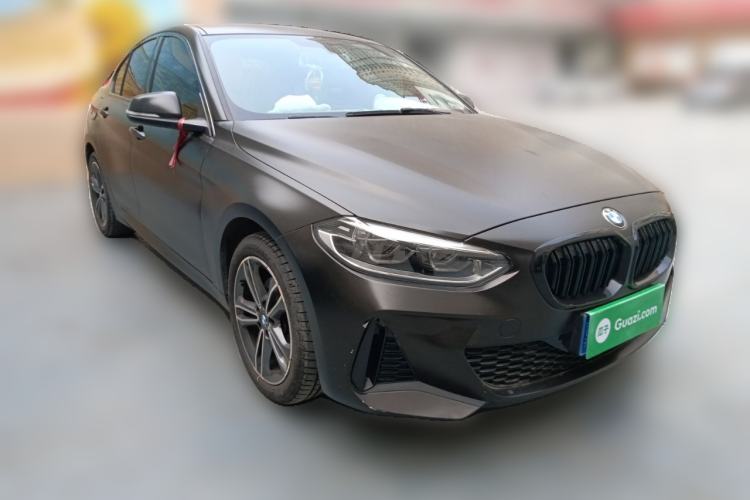 Used BMW 1 Series 2021 120i M Sport Edition Front Right 45 Deg
