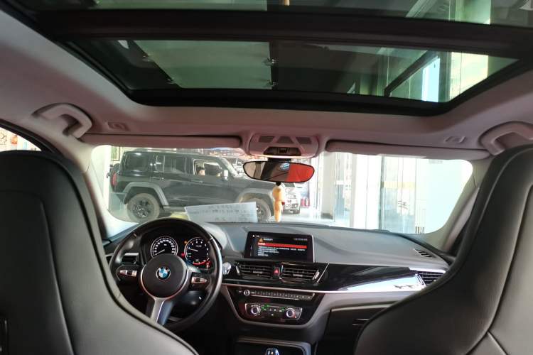 Used BMW 1 Series 2021 125i M Sport Night Edition Headliner