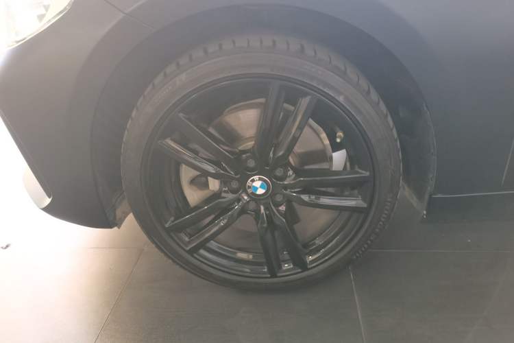 Used BMW 1 Series 2021 125i M Sport Night Edition Left Front Wheel Hub