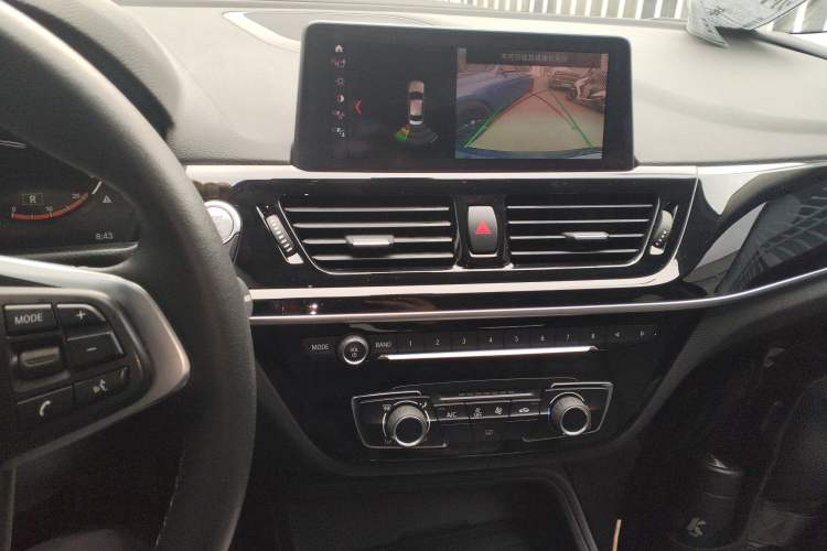 Used BMW 1 Series 2021 120i M Sport Edition Audio And AC Panel