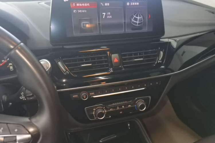 Used BMW 1 Series 2021 Revised 120i M Sport Night Edition Audio And AC Panel