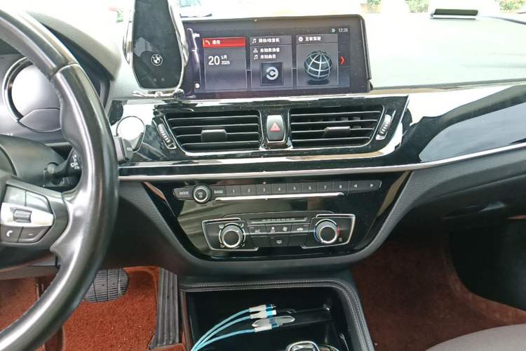 Used BMW 1 Series 2021 125i M Sport Night Edition Audio And AC Panel