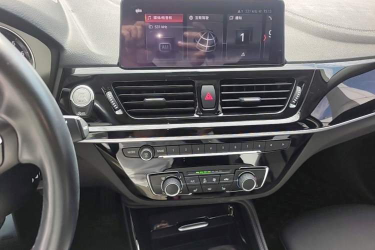 Used BMW 1 Series 2021 125i M Sport Night Edition Audio And AC Panel