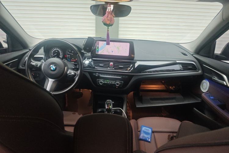Used BMW 1 Series 2021 125i M Sport Night Edition Center Console
