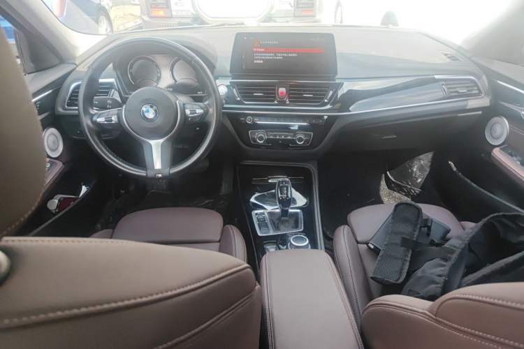 Used BMW 1 Series 2021 Revised 120i M Sport Night Edition Center Console