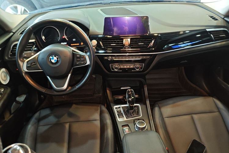 Used BMW 1 Series 2021 120i M Sport Edition Center Console