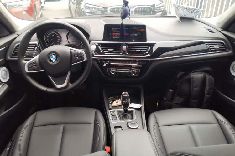 Used BMW 1 Series 2021 120i M Sport Edition Center Console