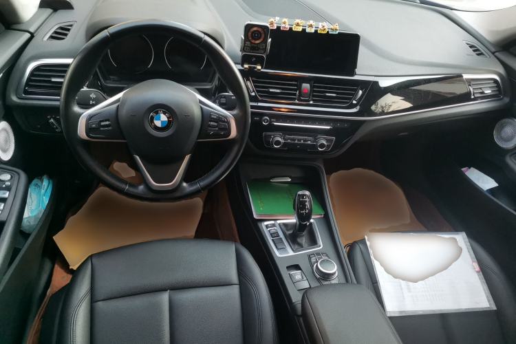 Used BMW 1 Series 2021 120i M Sport Edition Center Console