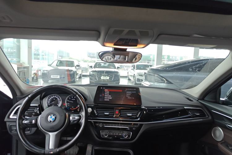 Used BMW 1 Series 2021 Revised 120i M Sport Night Edition Center Console