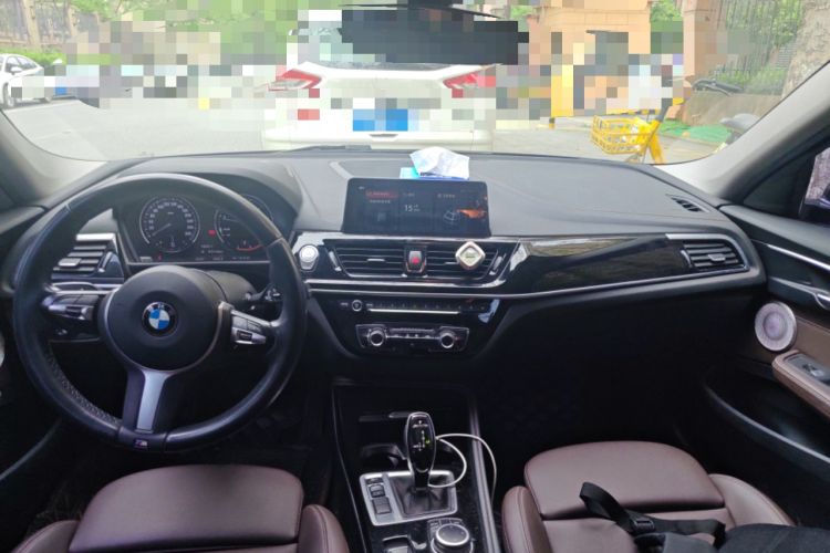Used BMW 1 Series 2021 120i M Sport Night Edition Center Console