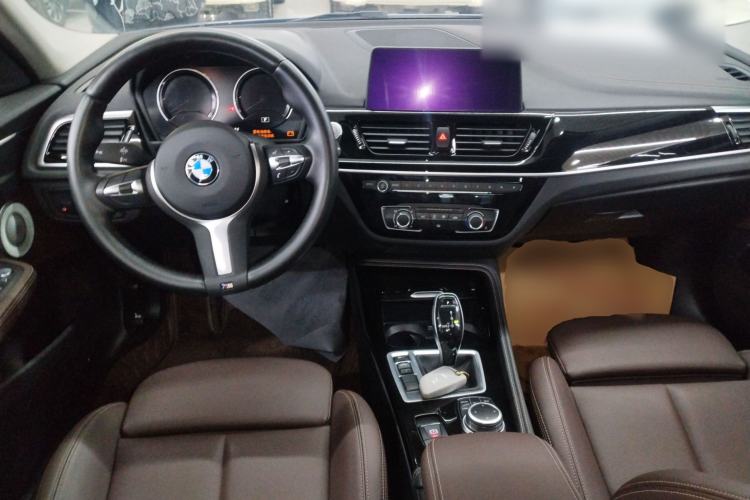 Used BMW 1 Series 2021 Revised 120i M Sport Night Edition Center Console