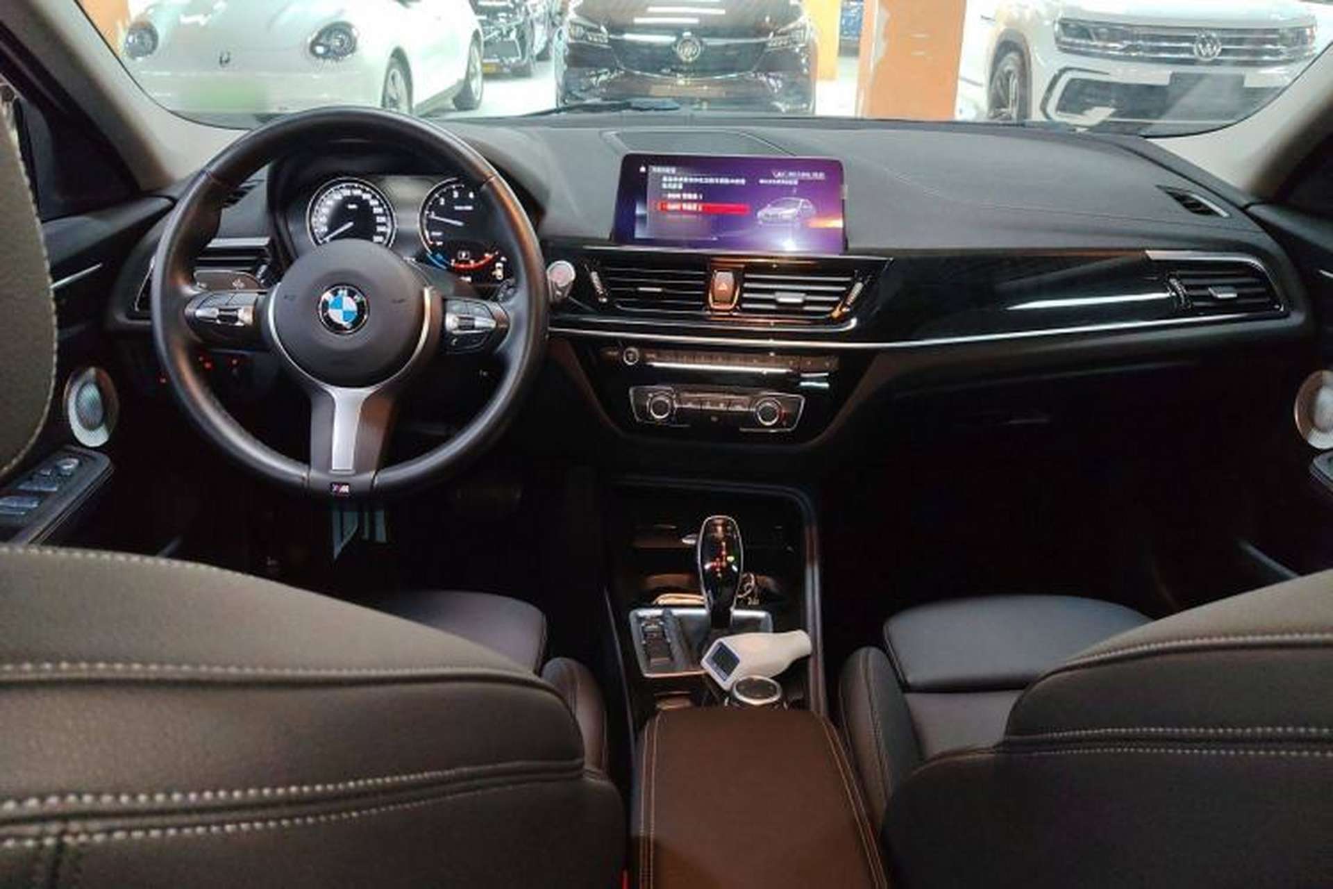 Used BMW 1 Series 2021 120i M Sport Night Edition Center Console
