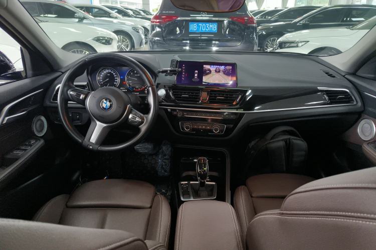 Used BMW 1 Series 2021 Revised 120i M Sport Night Edition Center Console