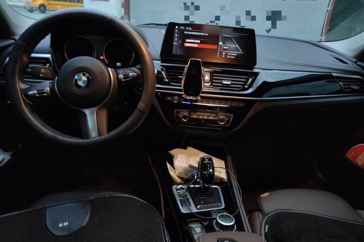 Used BMW 1 Series 2021 Revised 120i M Sport Night Edition Center Console