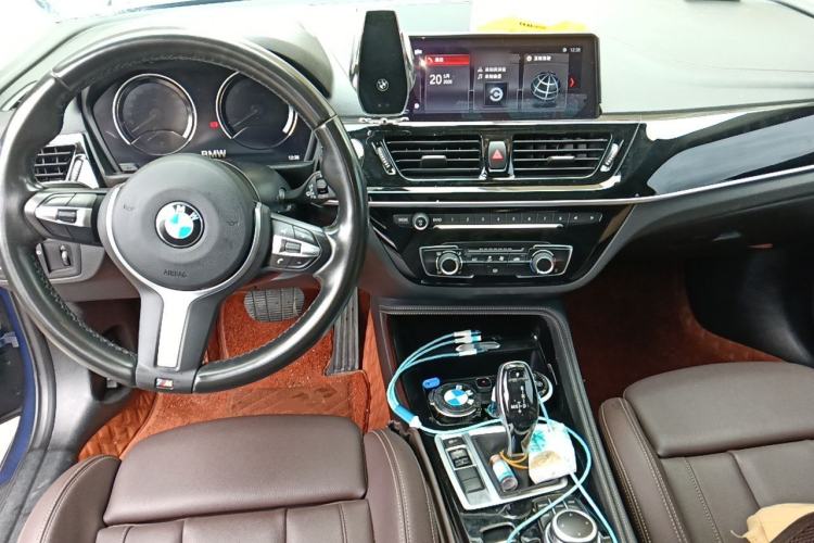 Used BMW 1 Series 2021 125i M Sport Night Edition Center Console