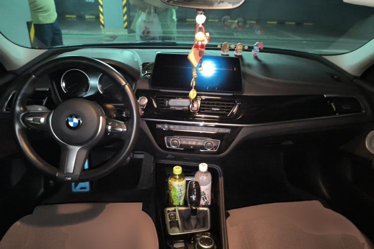 Used BMW 1 Series 2021 Revised 120i M Sport Night Edition Center Console