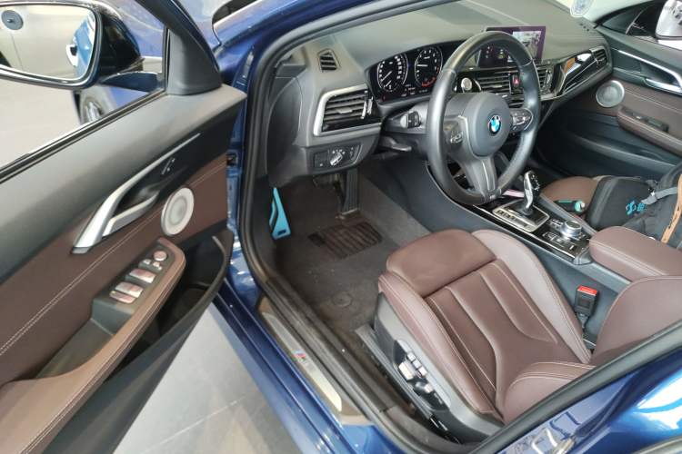 Used BMW 1 Series 2021 125i M Sport Night Edition Driver Seat