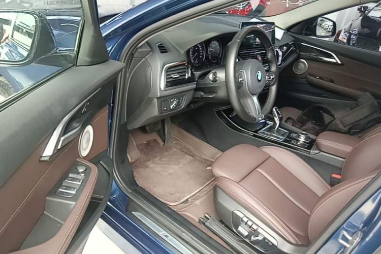 Used BMW 1 Series 2021 Revised 120i M Sport Night Edition Driver Seat