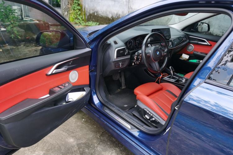 Used BMW 1 Series 2021 125i M Sport Night Edition Driver Seat