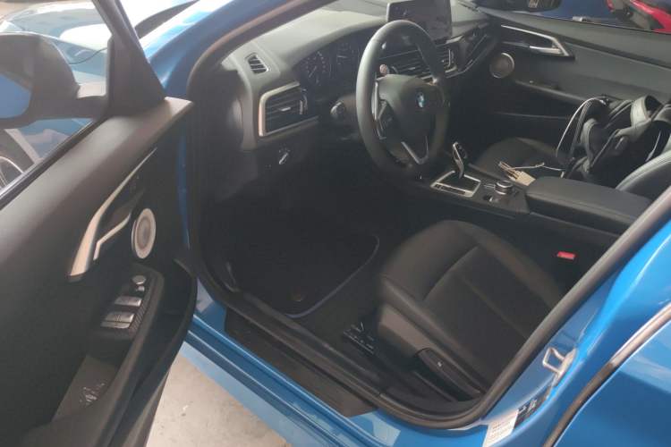 Used BMW 1 Series 2021 Revised 120i M Sport Edition Driver Seat