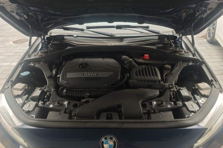 Used BMW 1 Series 2021 125i M Sport Night Edition Engine Bay
