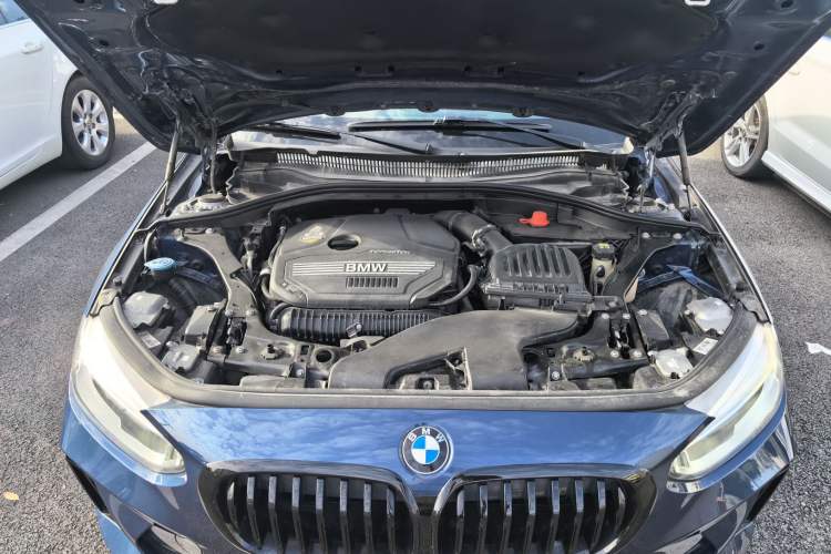 Used BMW 1 Series 2021 125i M Sport Night Edition Engine Bay