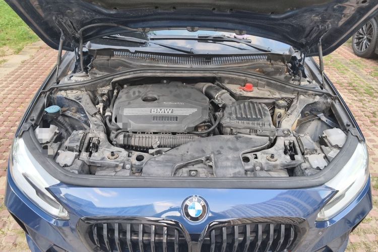 Used BMW 1 Series 2021 125i M Sport Night Edition Engine Bay