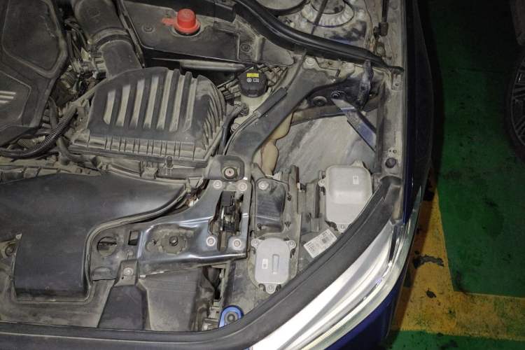 Used BMW 1 Series 2021 120i M Sport Night Edition Engine Bay Left