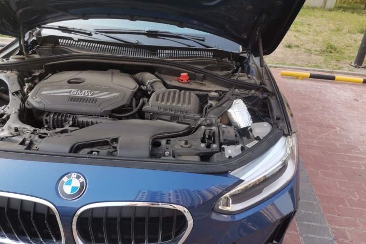 Used BMW 1 Series 2021 120i M Sport Edition Engine Bay Left