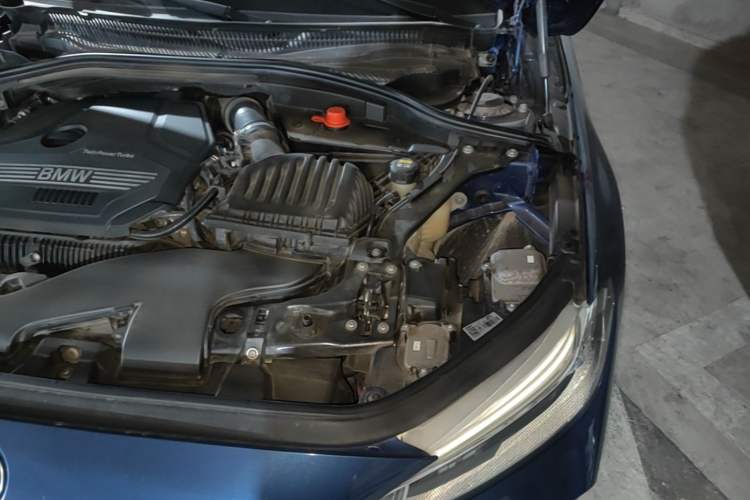 Used BMW 1 Series 2021 Restyled 125i M Sport Night Edition Engine Bay Left