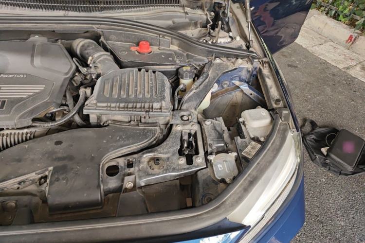 Used BMW 1 Series 2021 125i M Sport Night Edition Engine Bay Left