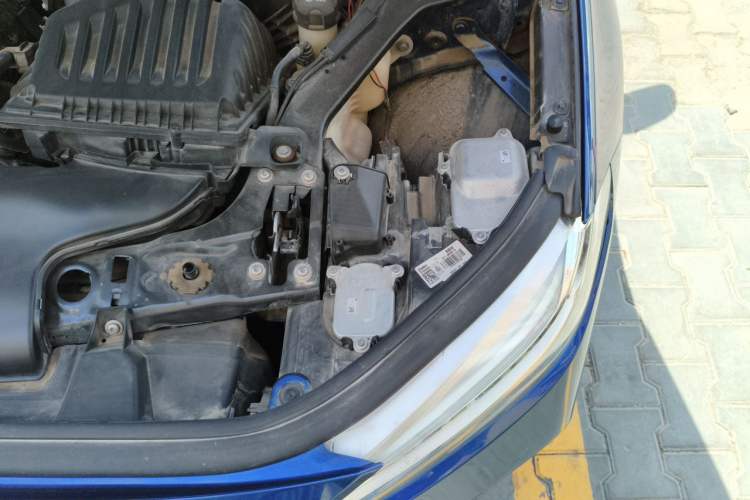 Used BMW 1 Series 2021 Restyled 125i M Sport Night Edition Engine Bay Left