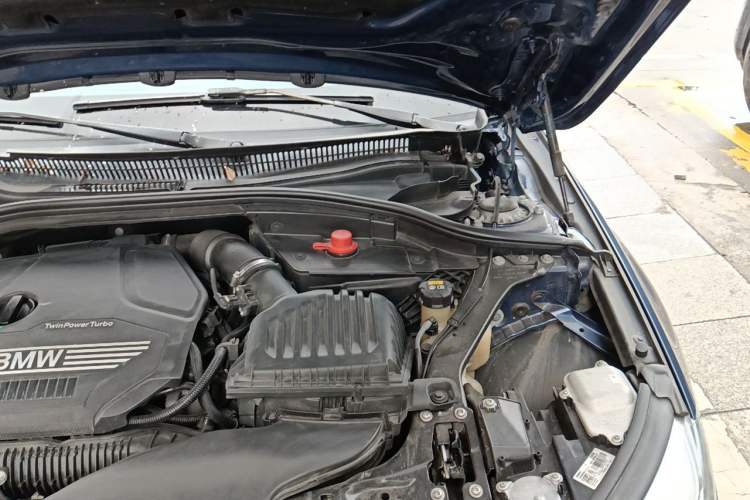 Used BMW 1 Series 2021 125i M Sport Night Edition Engine Bay Left