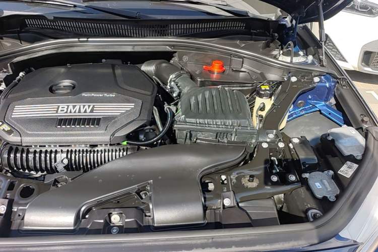 Used BMW 1 Series 2021 125i M Sport Night Edition Engine Bay Left