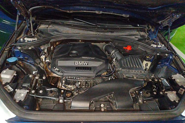 Used BMW 1 Series 2021 120i M Sport Night Edition Engine Bay