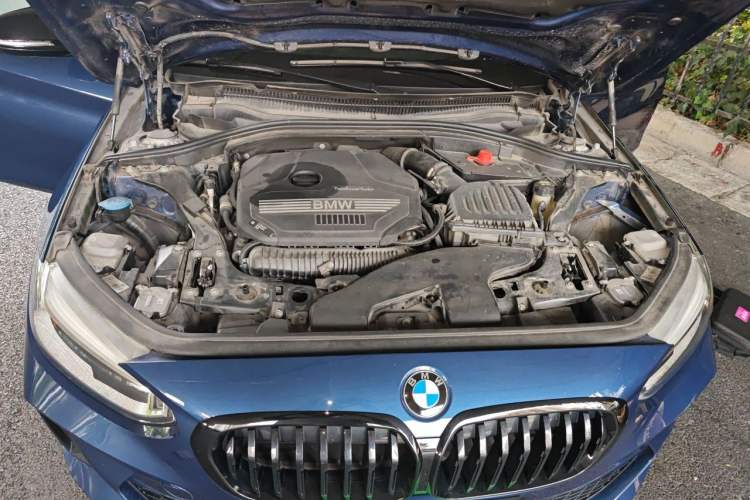 Used BMW 1 Series 2021 125i M Sport Night Edition Engine Bay