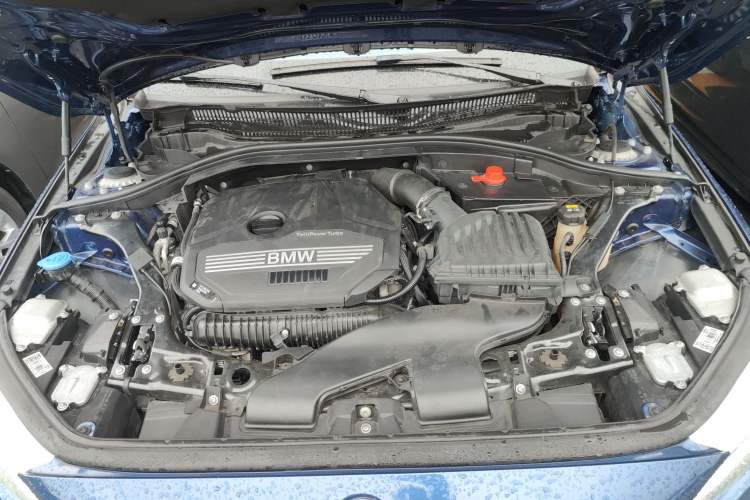 Used BMW 1 Series 2021 125i M Sport Night Edition Engine Bay