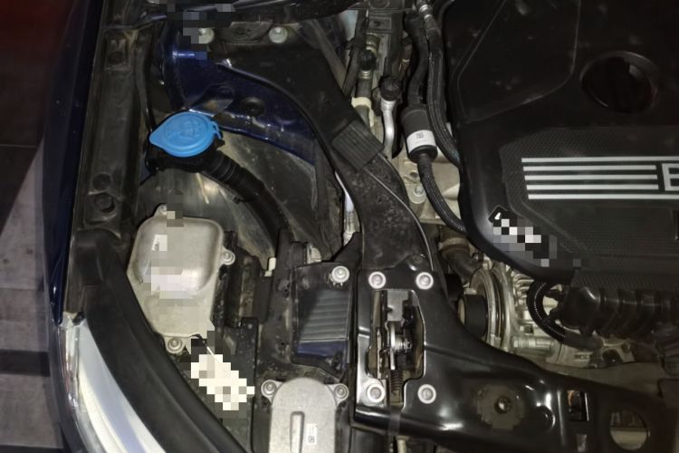 Used BMW 1 Series 2021 120i M Sport Night Edition Engine Bay Right