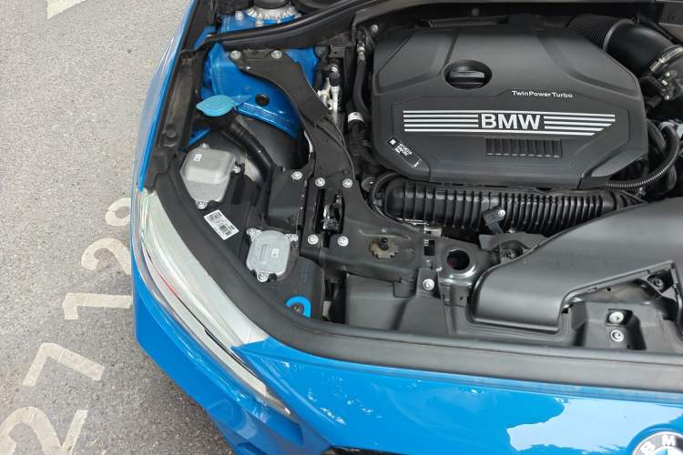 Used BMW 1 Series 2021 Restyled 125i M Sport Night Edition Engine Bay Right