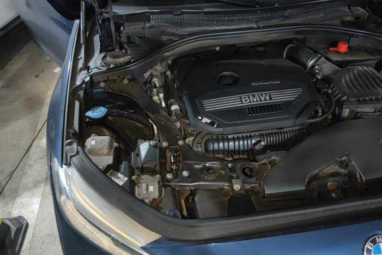 Used BMW 1 Series 2021 Restyled 125i M Sport Night Edition Engine Bay Right