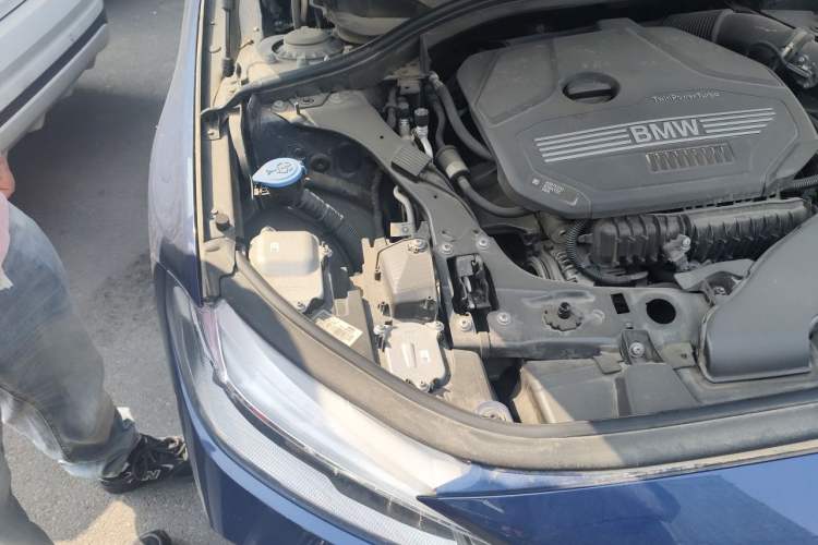 Used BMW 1 Series 2021 120i M Sport Edition Engine Bay Right