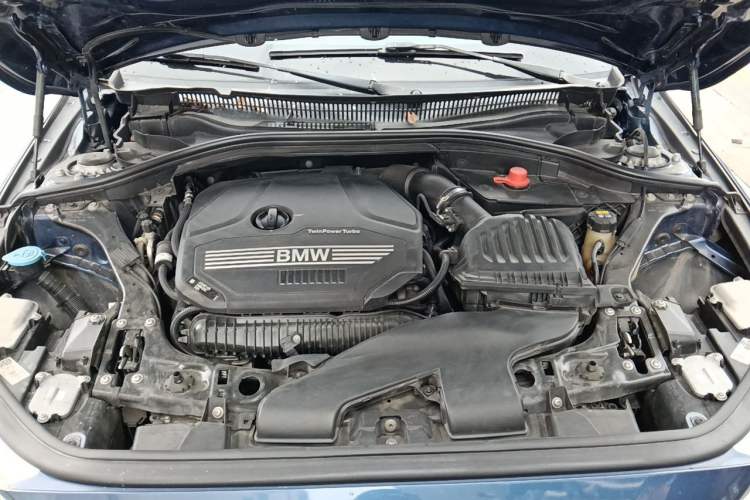 Used BMW 1 Series 2021 125i M Sport Night Edition Engine Bay